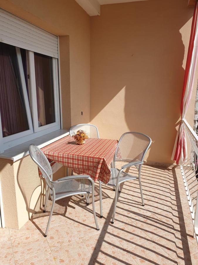 Apartamento Senka Dramalj Exterior foto