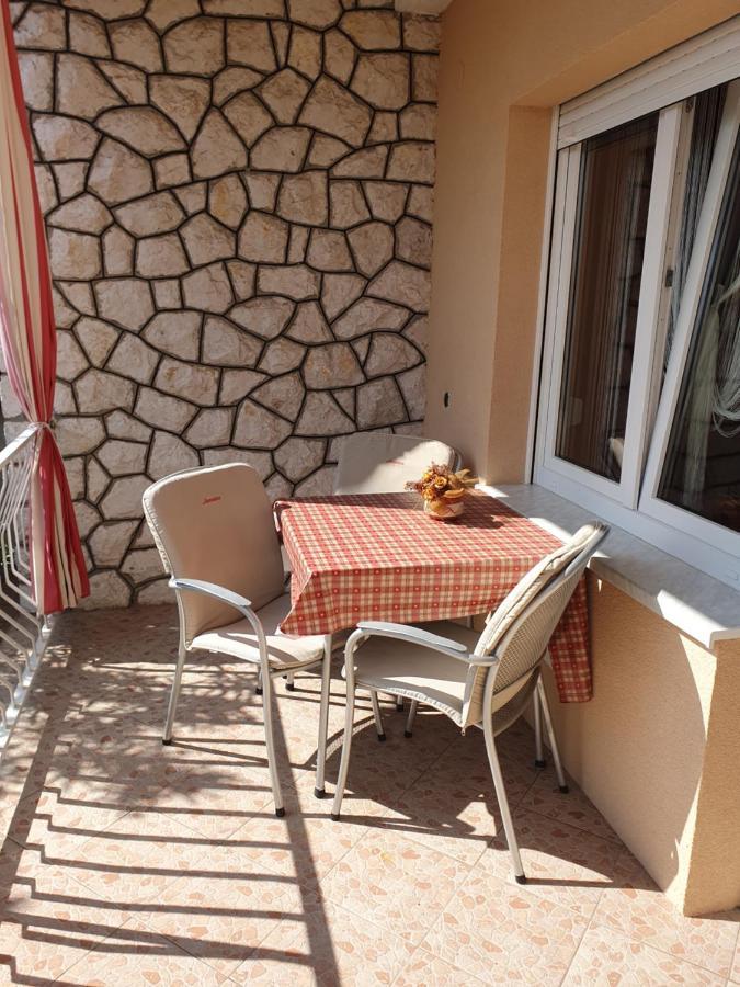 Apartamento Senka Dramalj Exterior foto